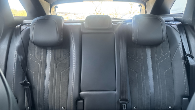 Peugeot 3008 1.6 Hybrid4 300 GT 5dr e-EAT8 Estate